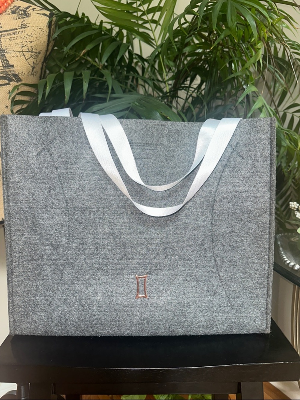 Kit and Ace Gray Felt Tote with White Ribbon Straps and Subtle Logo NWOT